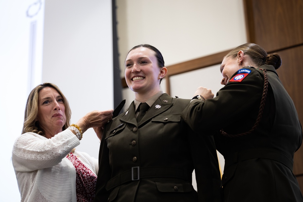 Seton Hall ROTC Cadets take the Oath of Office