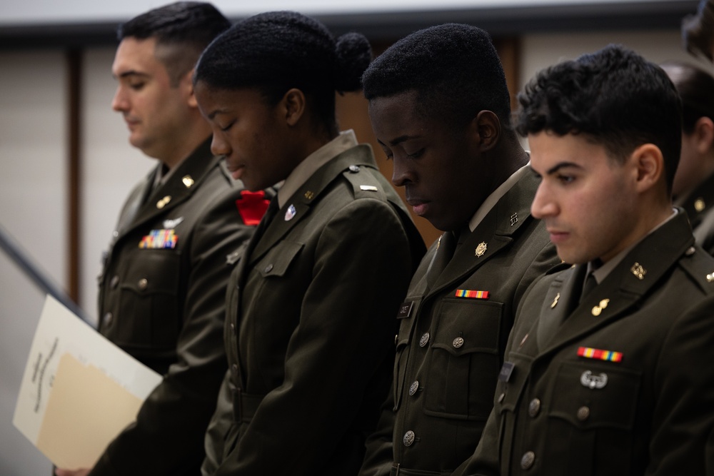 Seton Hall ROTC Cadets take the Oath of Office
