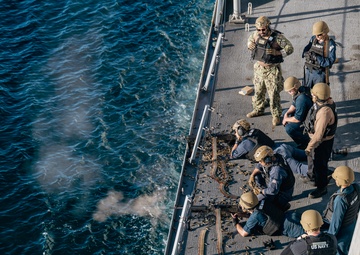 M240B live-fire exercise aboard Somerset