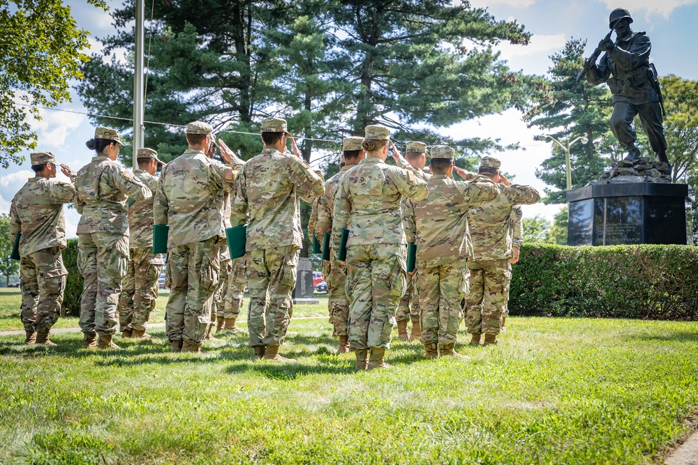 104th BEB Reenlistment Ceremony