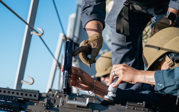 M240B live-fire exercise aboard Somerset