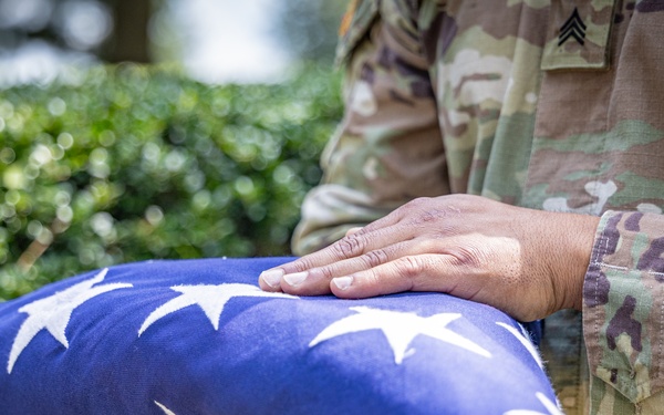104th BEB Reenlistment Ceremony