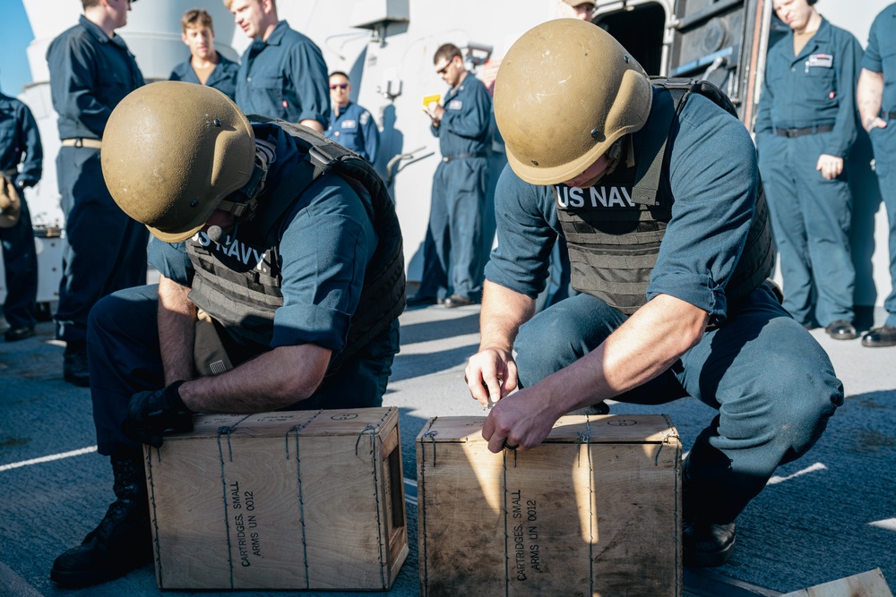 M240B live-fire exercise aboard Somerset