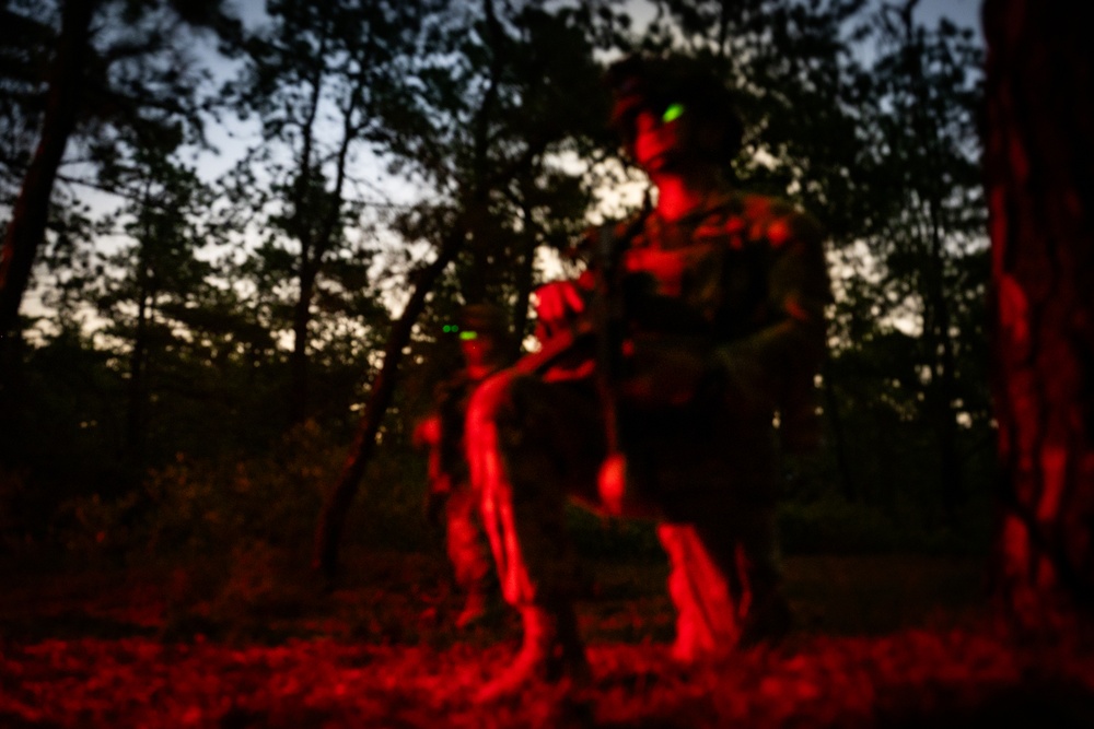 RTI ALC Course Conducts a Night Time Reconnaissance STX lanes