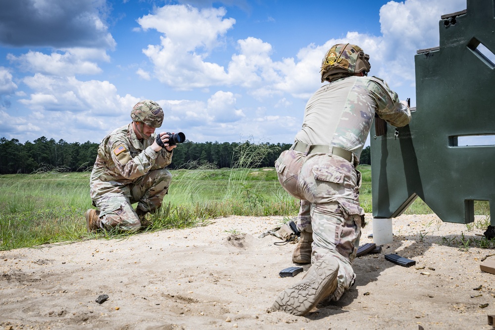 Public Affairs Covers a Weapons Qual
