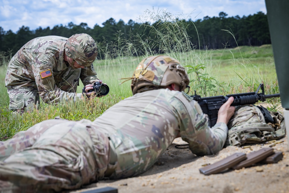 Public Affairs Covers a Weapons Qual