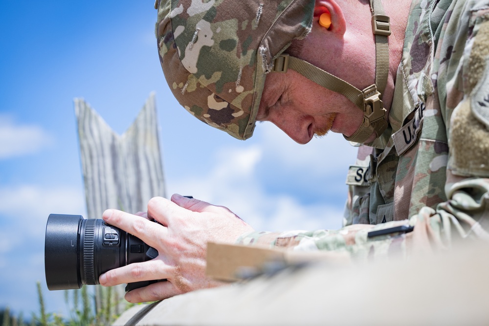 Public Affairs Covers a Weapons Qual