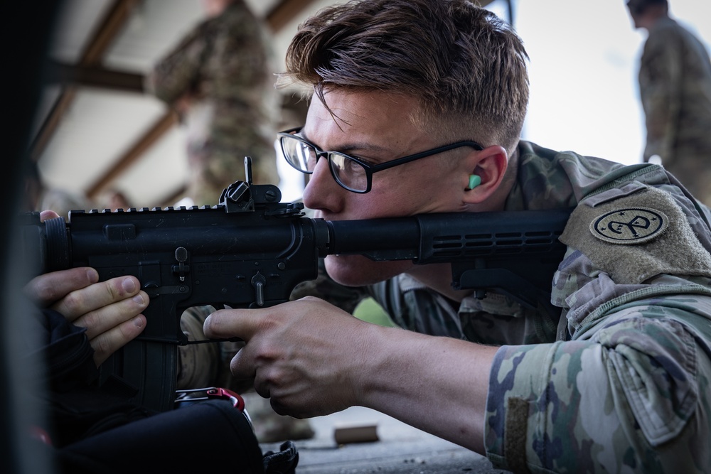 RTI ALC Course Conducts M4 Weapons Qual