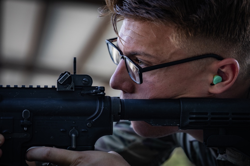 RTI ALC Course Conducts M4 Weapons Qual