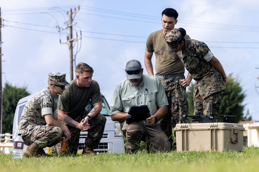 5th ANGLICO Marines participate in sUAS integration course