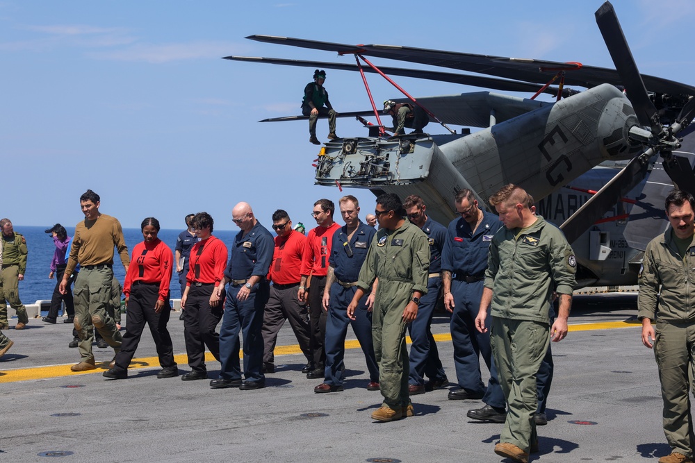 USS Iwo Jima FOD Walkdown