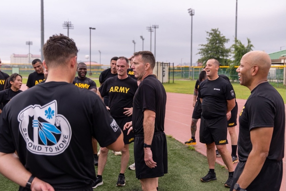 Brigadier General Jason H. Rosenstrauch, Deputy Commanding General-Support, 2nd Infantry Division, hosted a team-building physical training session