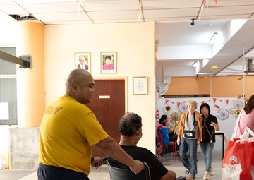 DESRON 7, CTF-73 Sailors Volunteer at Sree Narayana Mission Senior Care Center