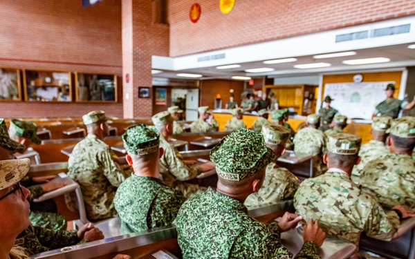 PISAJ 21 students visit Marine Recruit Depot Parris Island for hands on experience of a Marine Corps recruit