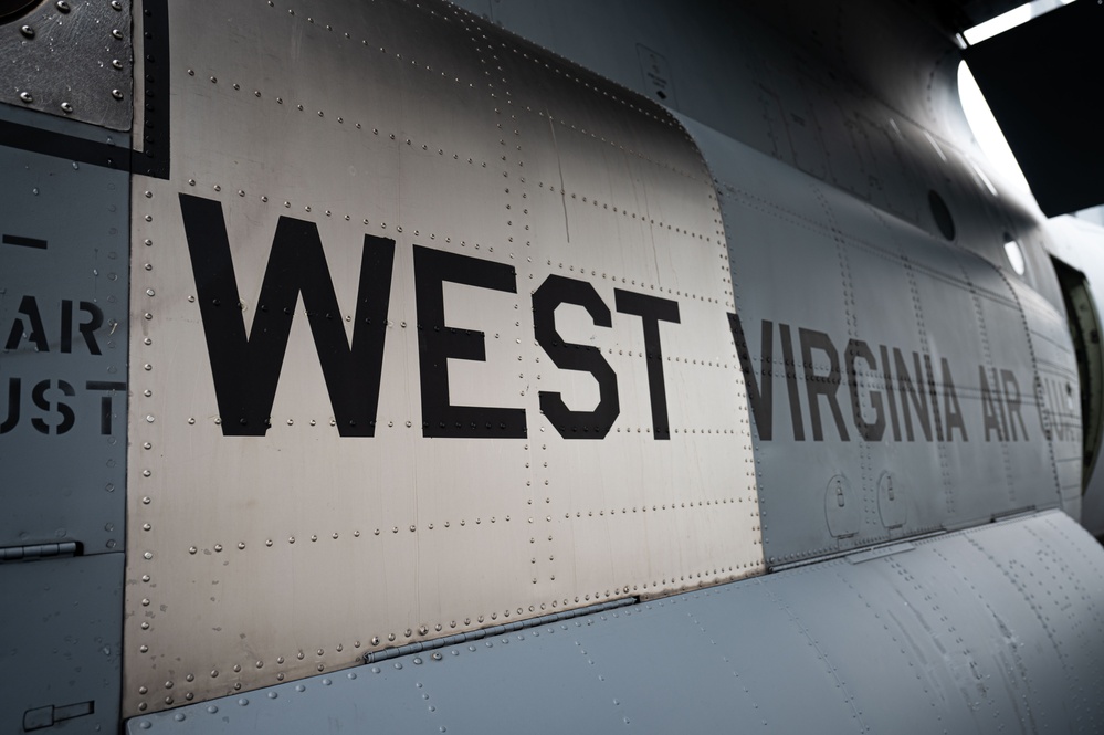 130 AW, 4 MarDiv conduct bilateral airlift