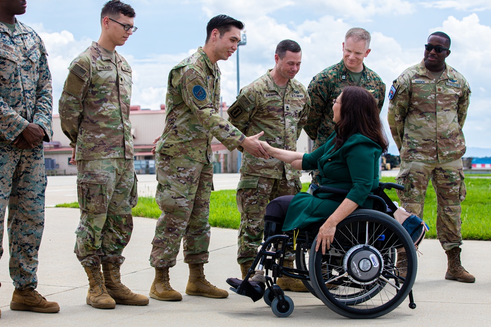 U.S. Congressional Delegation engage with U.S. Soldiers