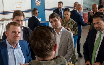 Ambassador Fertitta visits NAS Sigonella