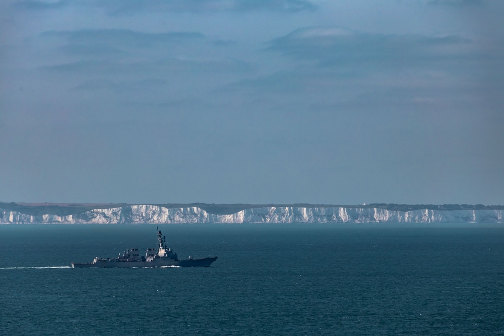 USS Winston S. Churchill (DDG 81) Transits the English Channel
