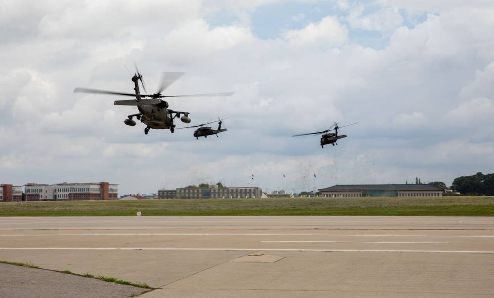 U.S. Senators Visit Camp Humphreys