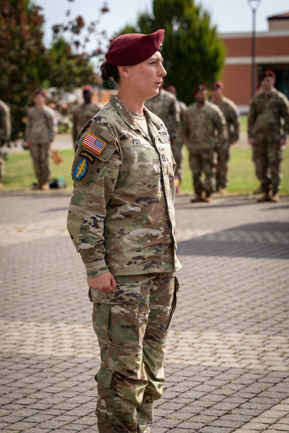 173rd Brigade Support Battalion HHC Welcomes New Commander in Ceremony