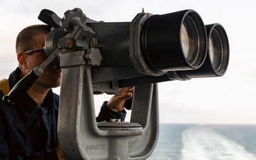 USS Gerald R. Ford (CVN 78) Transits English Channel