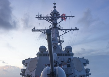 USS Curtis Wilbur (DDG 54) Conducts Man Overboard Drill