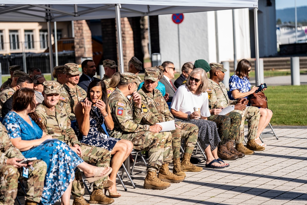 USAREUR-AF Welcomes New Leaders in Clay Kaserne Patching Ceremony