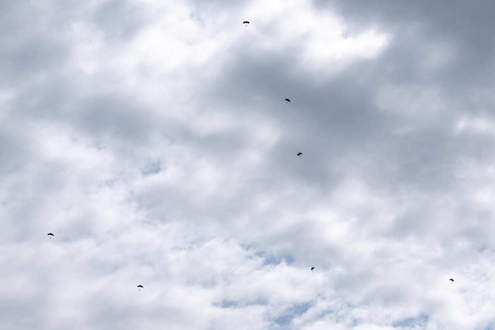 57th RQS Conducts Routine Jump Training
