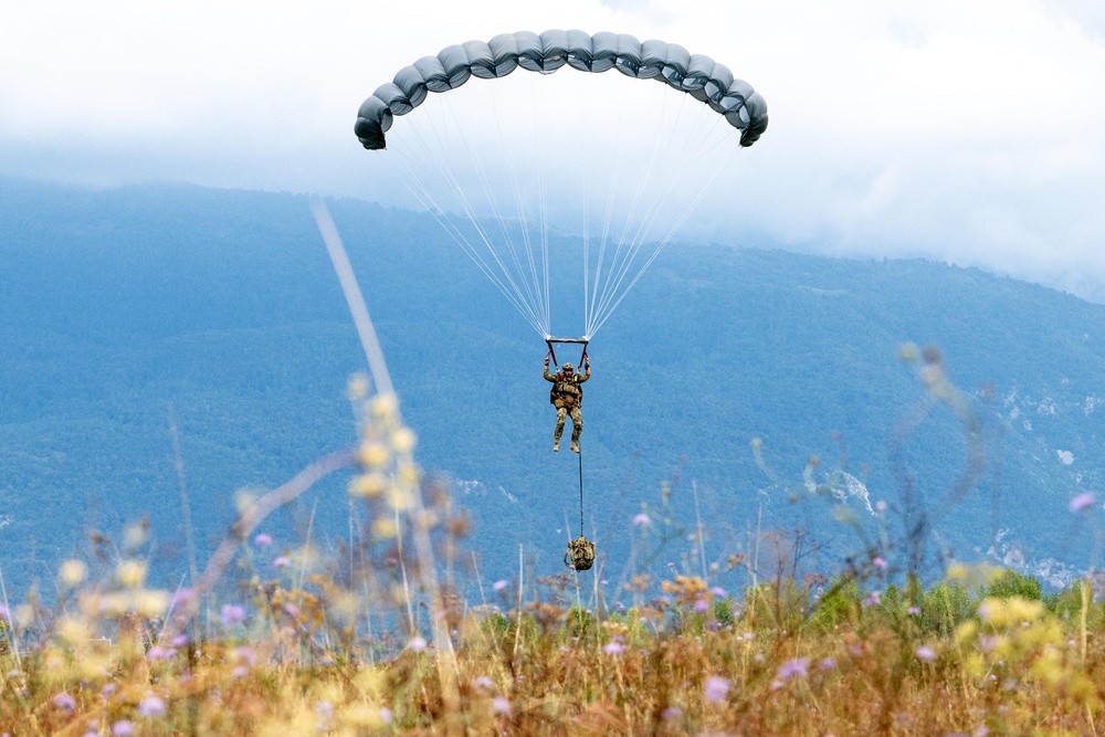 57th RQS Conducts Routine Jump Training