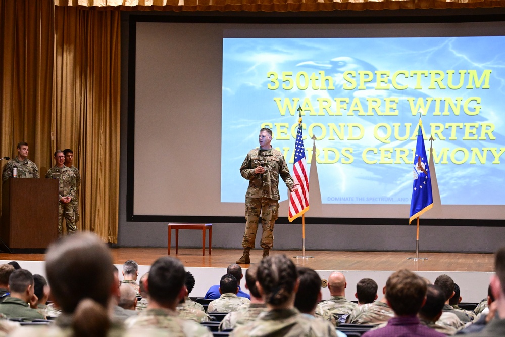 350th Spectrum Warfare Wing celebrates 2nd Quarter Award winners