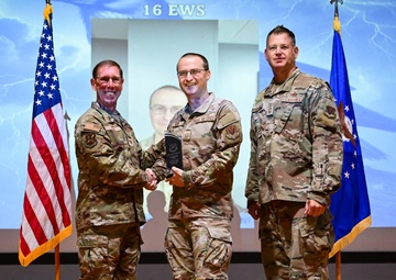 350th Spectrum Warfare Wing celebrates 2nd Quarter Award winners