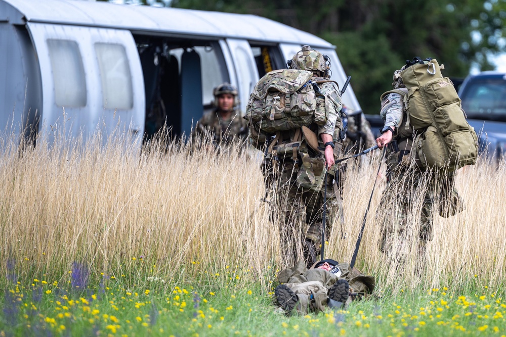 57th RQS performs CSAR Full Mission Profile Training
