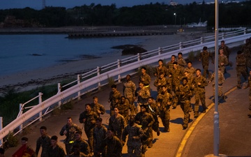 CLB 4 Conducts Battalion MCMAP PT