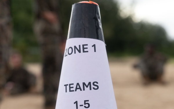 CLB 4 Conducts Battalion MCMAP PT