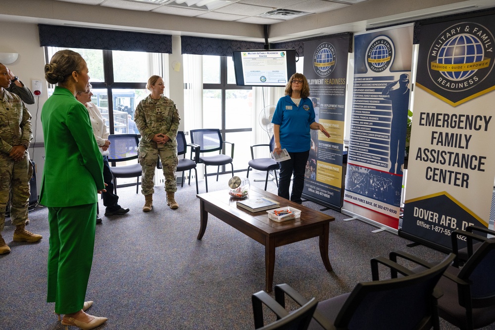 Senator visits Team Dover: Strengthening partnerships