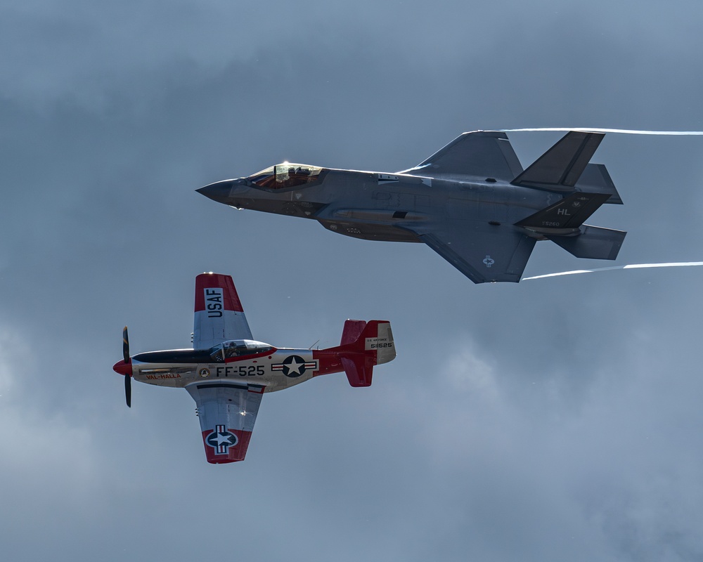 F-35A Demonstration Team Arrives at Abbotsford International Airshow