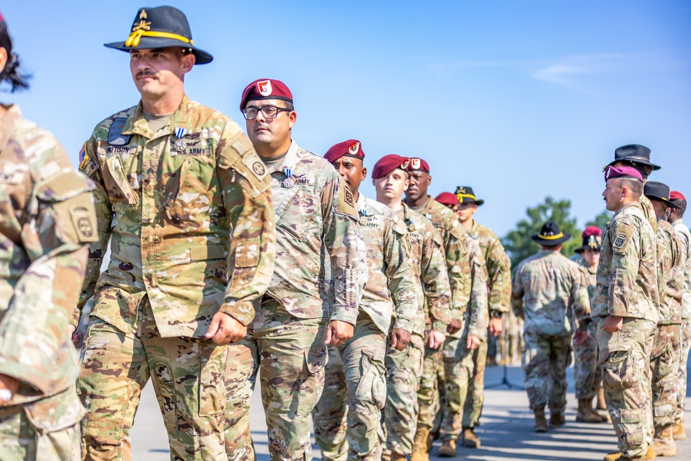 1-17 ACS celebrates aviation crews and leaders in ceremony
