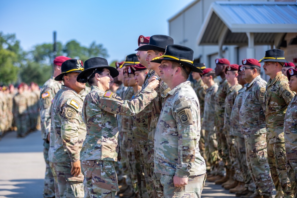 1-17 ACS celebrates aviation crews and leaders in ceremony