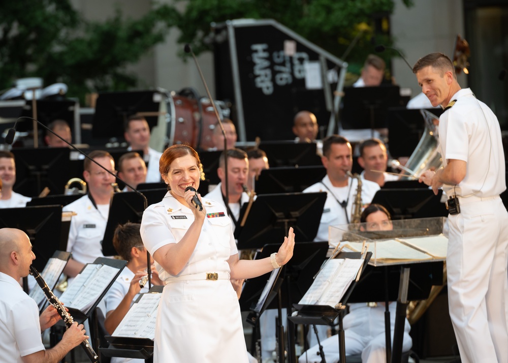 Navy Band performs at the Navy Memorial Plaza