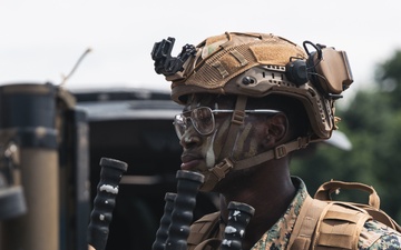SPMAGTF-ACM | V 2/2 arrives at Camp Dawson