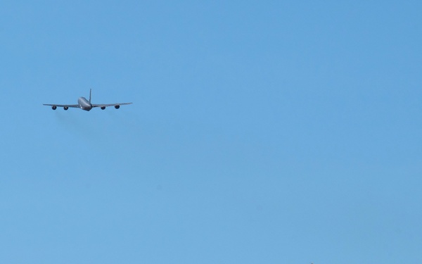 940 ARW KC-135 Formation