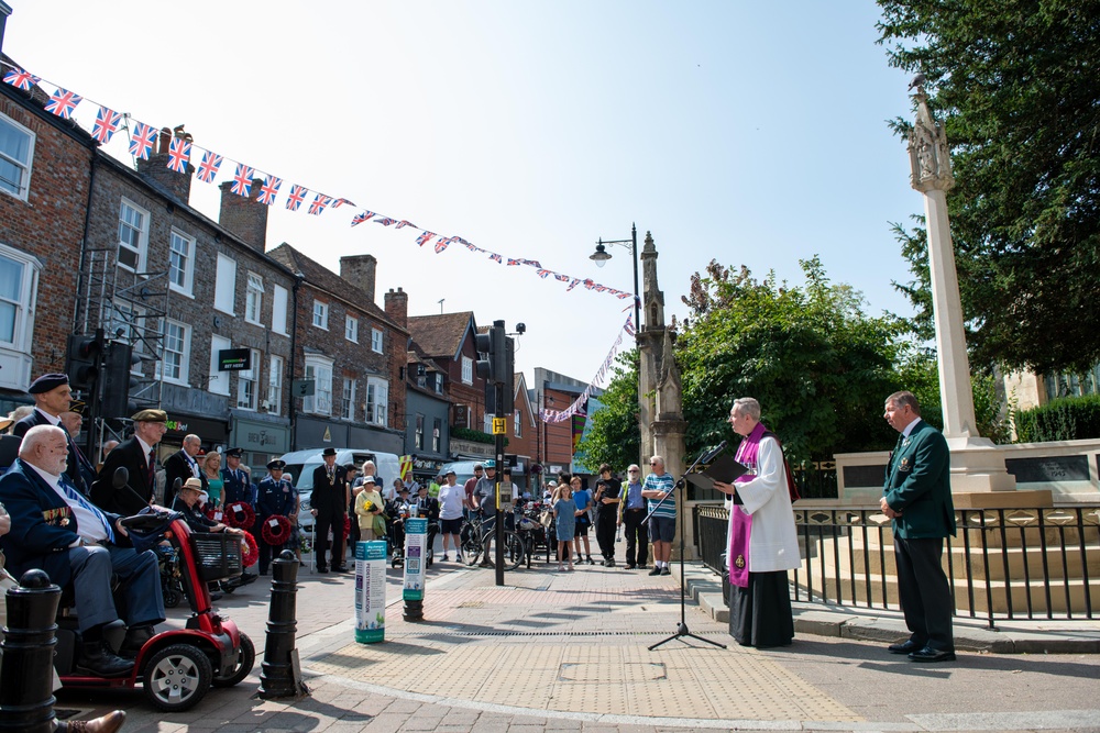 501st Combat Support Wing joins community to mark 80th anniversary of V-J Day