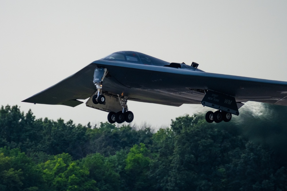 Spirits of Florida and New York depart Whiteman AFB