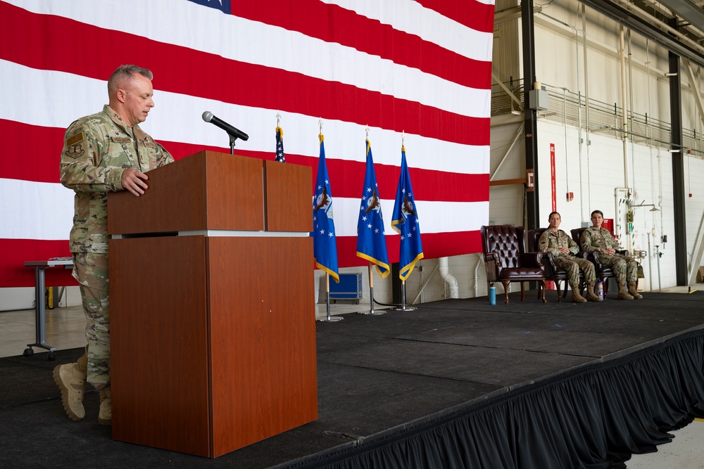 302d Maintenance Squadron holds Change of Command ceremony