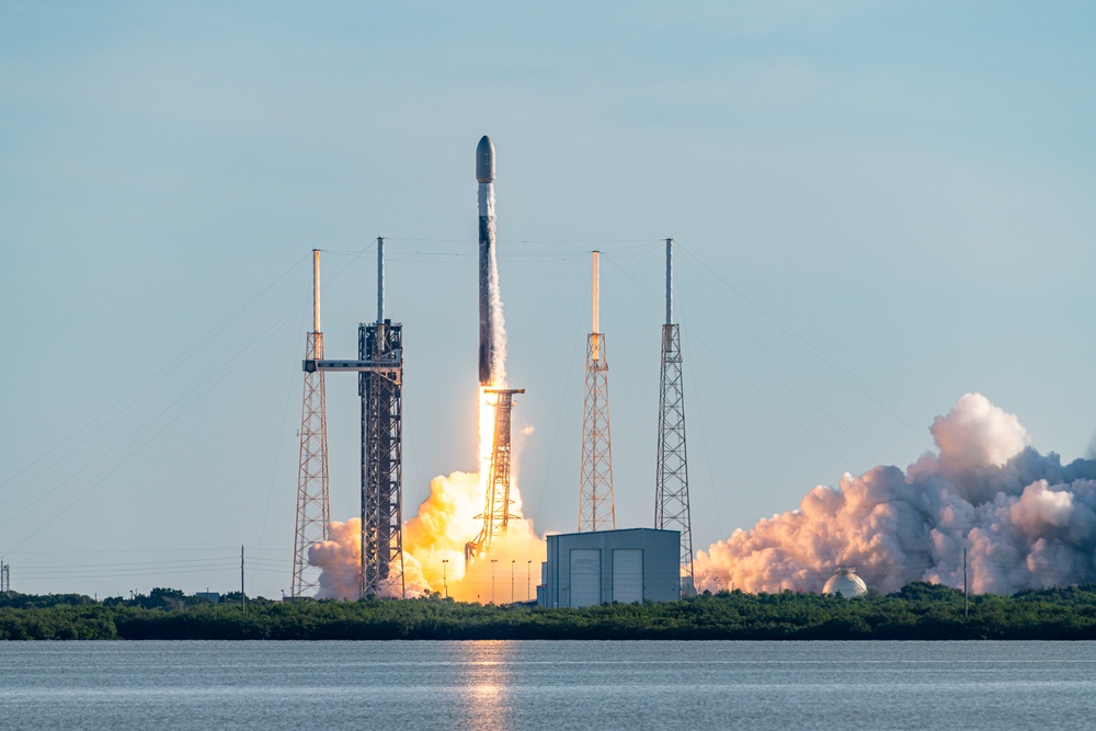 Starlink 10-20 Launches from Cape Canaveral Space Force Station