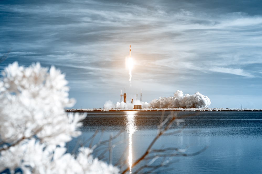Starlink 10-20 Launches from Cape Canaveral Space Force Station