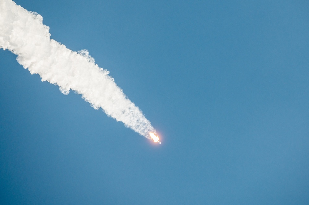 Starlink 10-20 Launches from Cape Canaveral Space Force Station