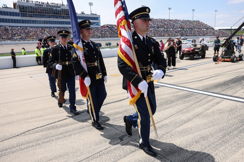 Iowa National Guard Honor Guard presents colors at Iowa Corn 350