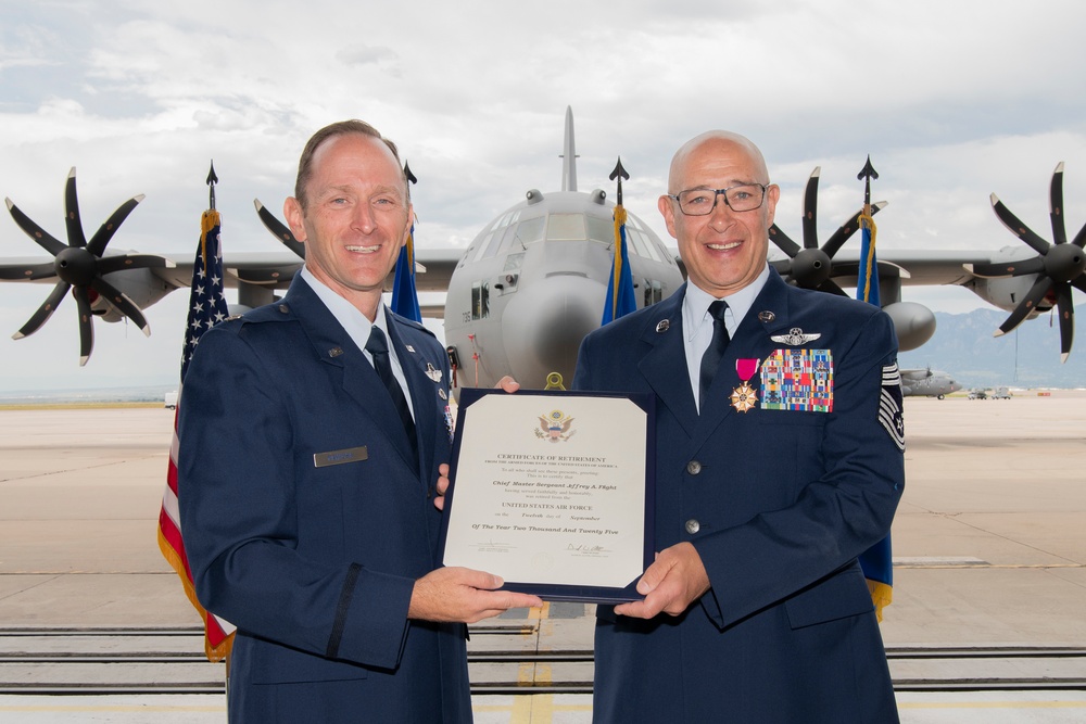 731 AS senior loadmaster retires