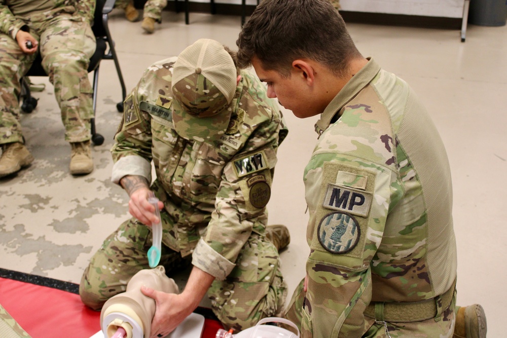 759th Military Battalion conducts medical training with U.S. Border Patrol agents